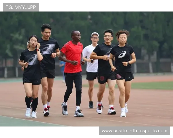 长跑大战:肯尼亚运动员屡创新高,赛事精彩!,肯尼亚长跑训练视频 长跑大战:肯尼亚运动员屡创新高,赛事精彩!,肯尼亚长跑训练视频