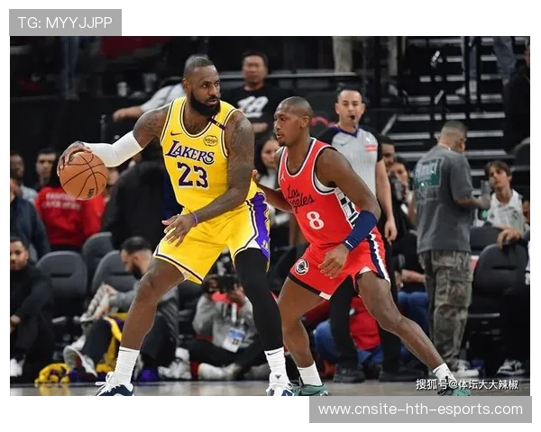 湖人3连胜:雷迪克称赞小詹,里夫斯情商高,东契奇保持谦虚,湖人james23 湖人3连胜:雷迪克称赞小詹,里夫斯情商高,东契奇保持谦虚,湖人james23